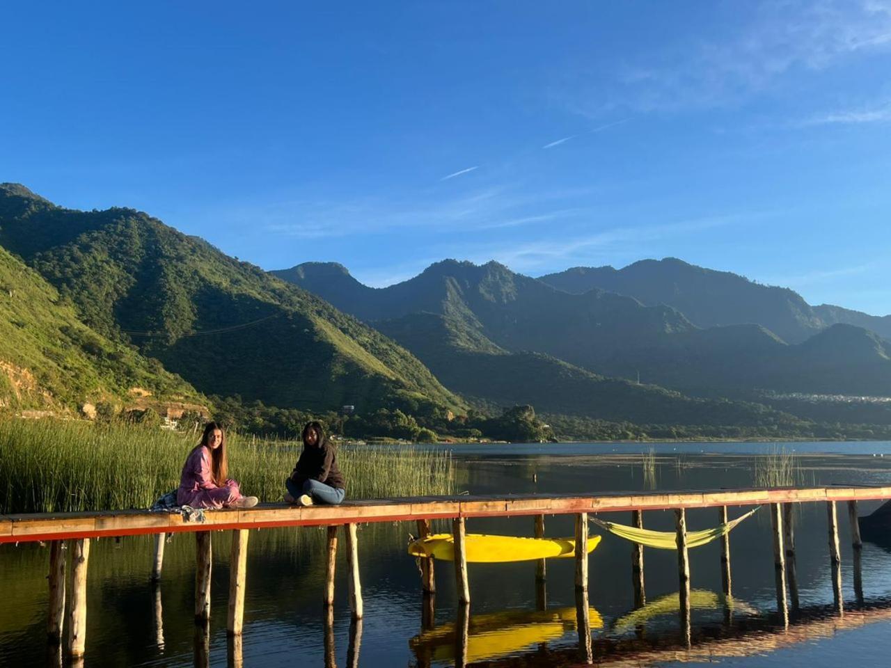 Mundo Abu San Juan La Laguna Exterior photo